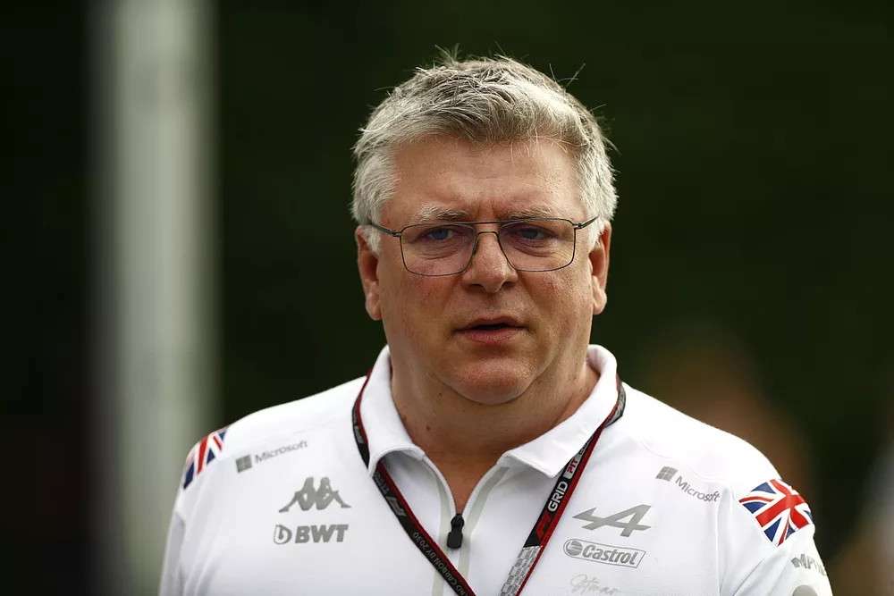 Otmar Szafnauer, team principal d'Alpine F1, arrive au circuit
