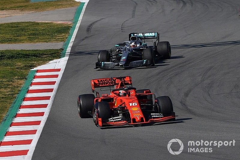 Charles Leclerc, Ferrari SF90, Lewis Hamilton, Mercedes-AMG F1 W10