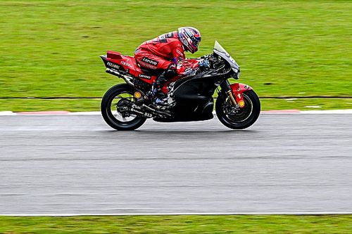Ducati manda en el cierre del shakedown de MotoGP en Sepang