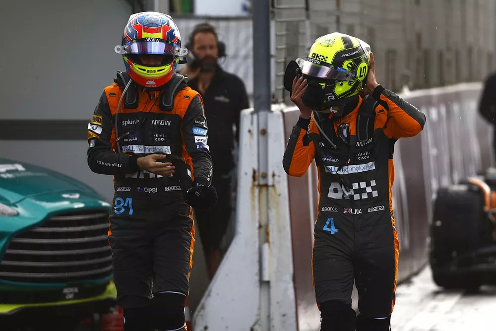 Oscar Piastri, McLaren, Lando Norris, McLaren, in Parc Ferme after the race