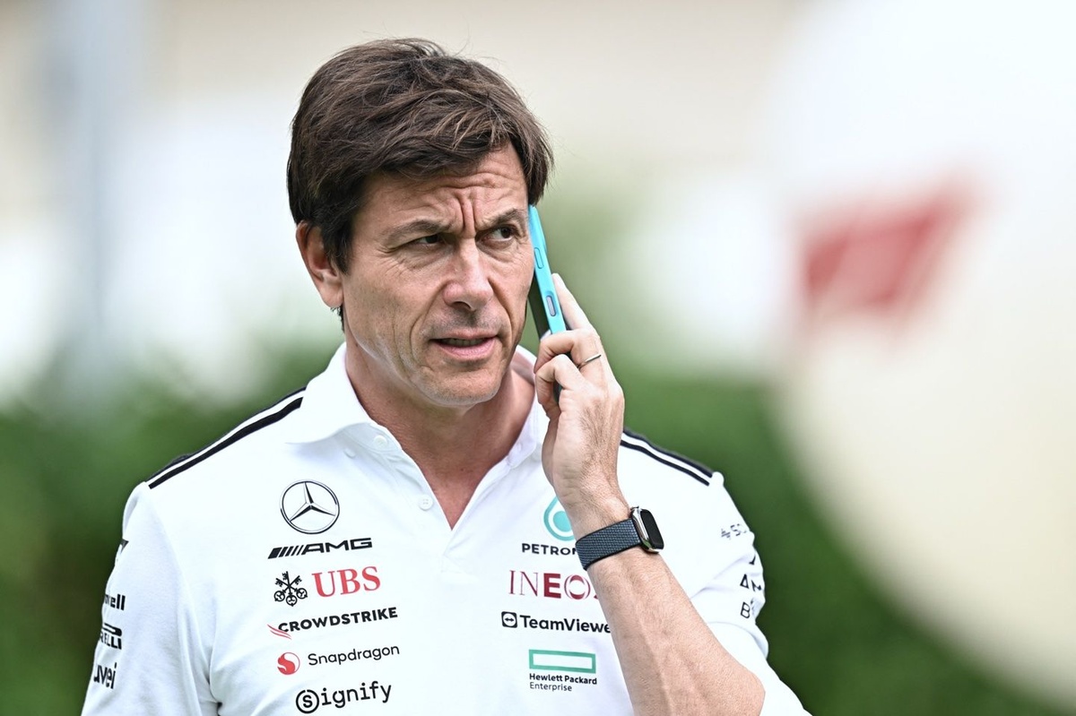 Toto Wolff in talks to sell some Mercedes F1 shares, valuing team at $6bn