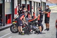 Aprilia cambia una pieza clave de su motor con permiso de sus rivales
