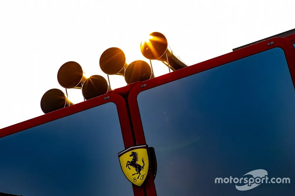 Ferrari logo