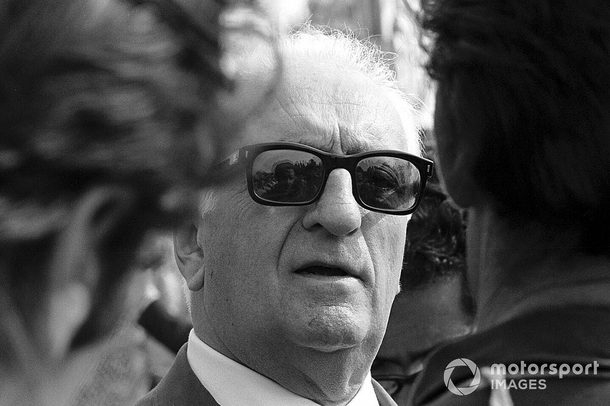 30 anni fa moriva Enzo Ferrari. La Casa del Cavallino Rampante ricorda così il suo fondatore