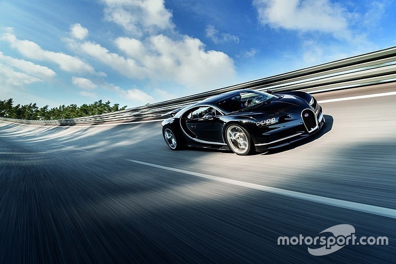 Bugatti ziet vooralsnog niets in cabrioversie Chiron