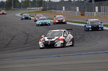 TCR: Panis nyerte a második futamot, Altoé révén újabb mirás dobogó, Tassi negyedik