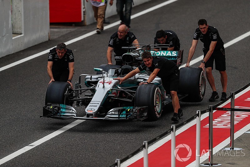 Hamilton não sabe estratégia que Mercedes adotará em Suzuka