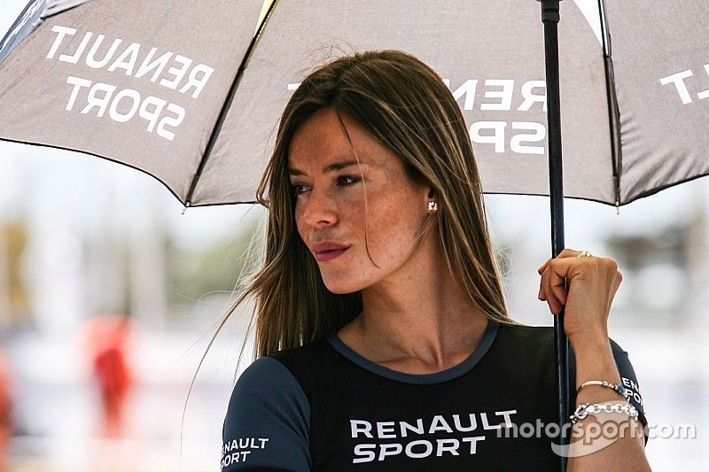 Paddock Girls Argentina Renault Sport