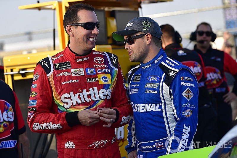 Ricky Stenhouse Jr. calls out Kyle Busch for