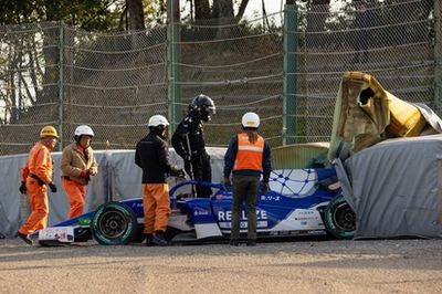 Tres accidentes en d&iacute;as distintos en la misma curva: Jack Doohan naufraga