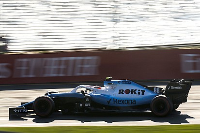 Grid "panic", lost mirror added to Kubica F1 return dramas