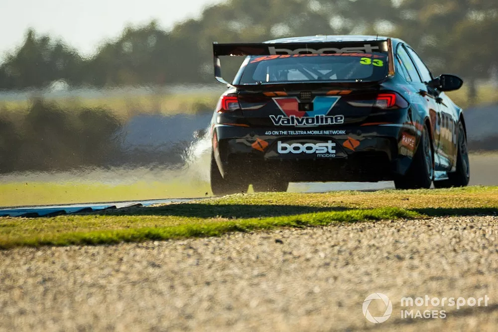 Richie Stanaway, Garry Rogers Motorsport Holden