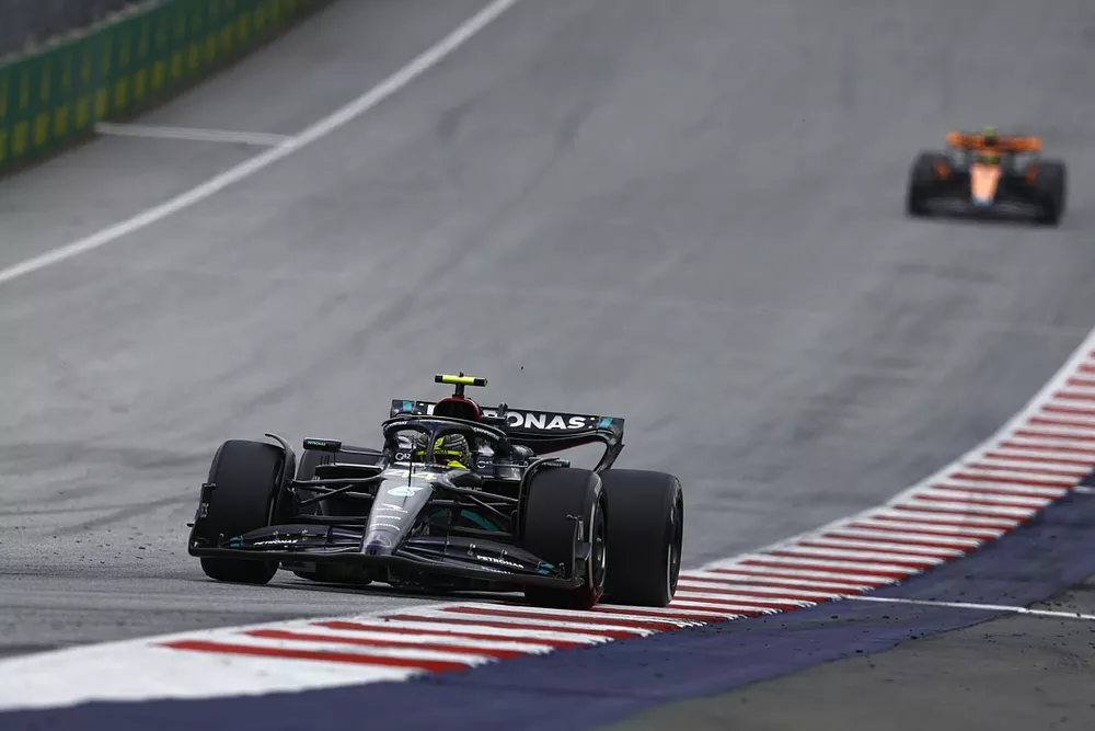 Lewis Hamilton, Mercedes F1 W14