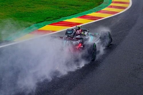 Hamilton echa la culpa a la estrategia de los neum&aacute;ticos