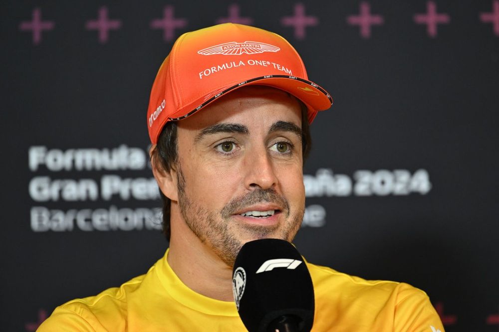 Fernando Alonso, Aston Martin F1 Team 