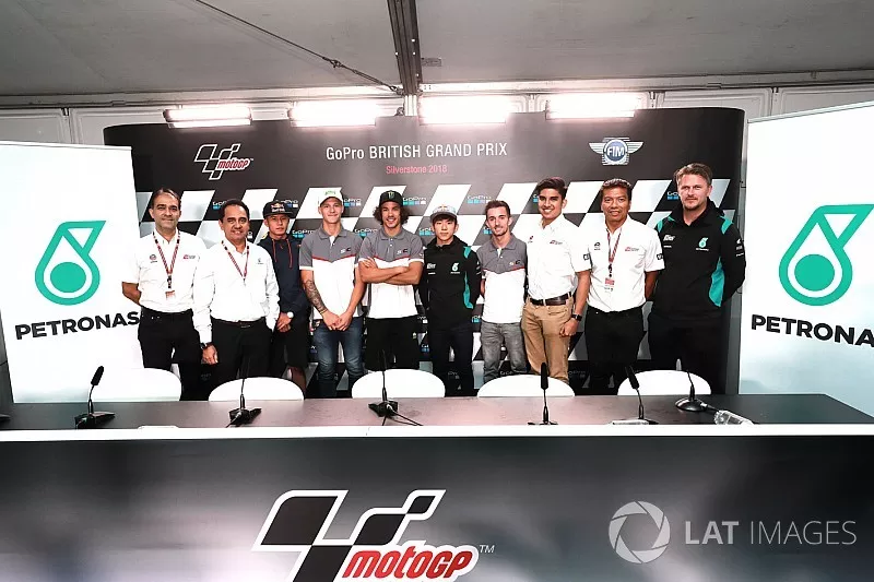 Conf&eacute;rence de presse Petronas Yamaha SIC Racing Team