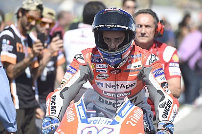 Dovizioso: "Noi come la Ferrari? Non so, ma quest'anno ho fatto degli errori e non lo nego"