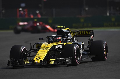 Renault показала хороші результати у тренуваннях «через проблеми Ferrari і Mercedes»