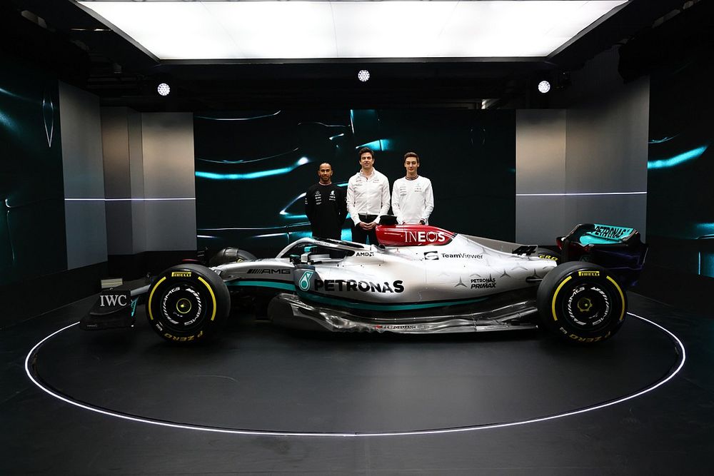 George Russell, Lewis Hamilton, Mercedes, Toto Wolff, director del equipo y consejero delegado de Mercedes AMG