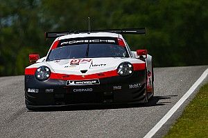 Vanthoor toma la pole en Lime Rock 
