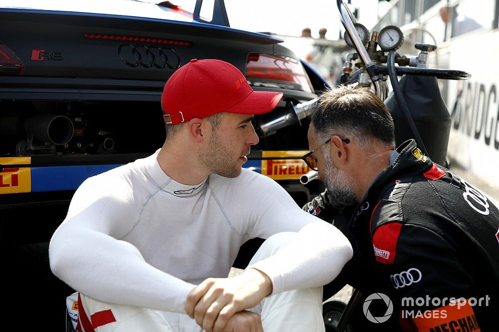 #25 Audi Sport Team WRT Audi R8 LMS GT3 Evo: Kelvin van der Linde