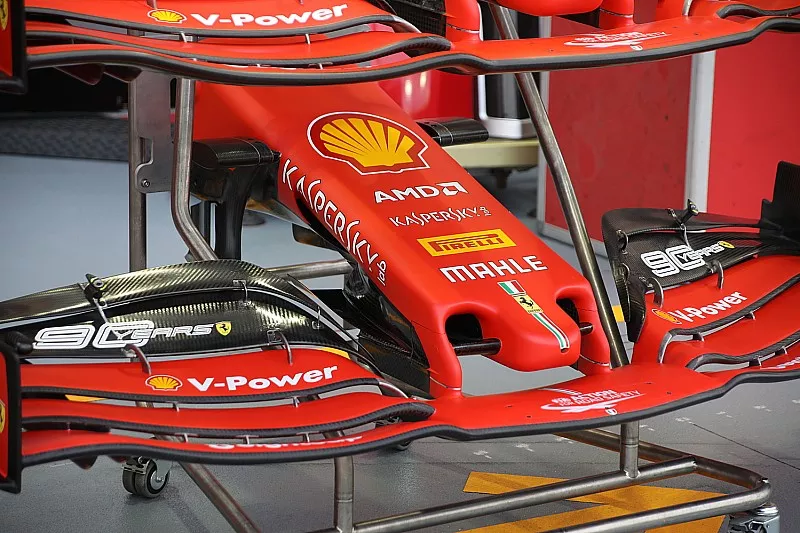 Le museau de la Ferrari SF90