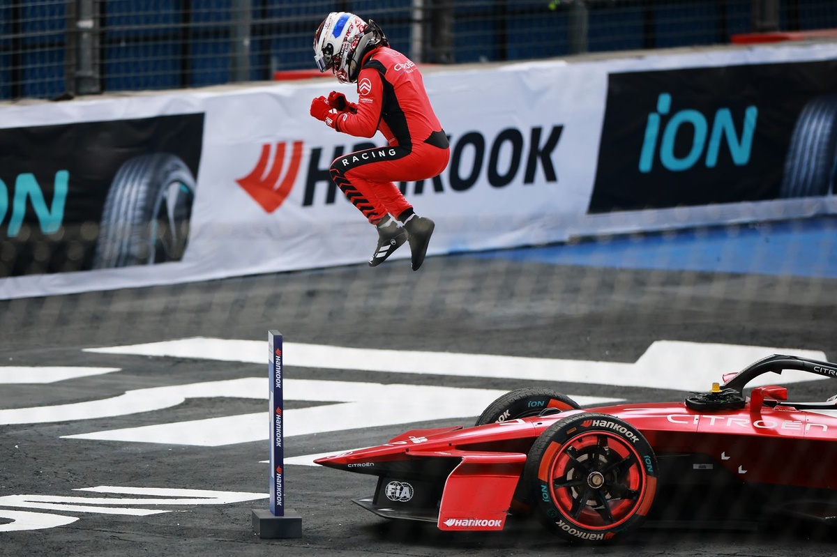 Formula E Mexico win the "dream start" for Citroen, says Nick Cassidy