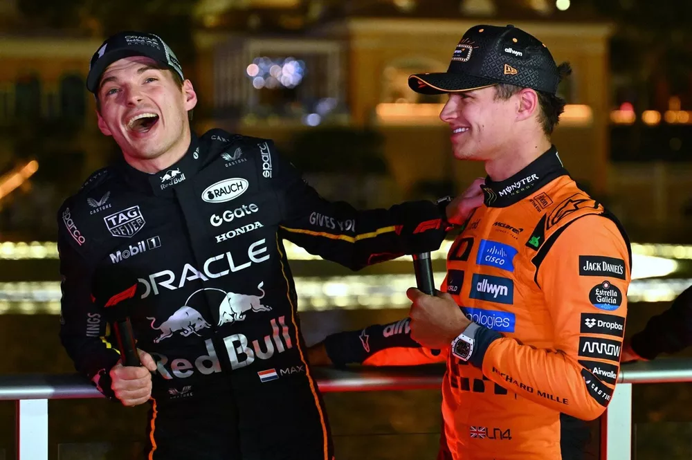 Lando Norris, McLaren, Max Verstappen, Red Bull Racing, George Russell, Mercedes