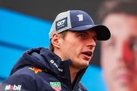 La FIA responde a la queja de dolores de espalda de Max Verstappen