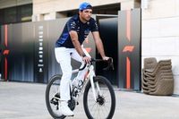 Sainz, pesimista en Qatar: "Somos los más lentos en curvas rápidas"