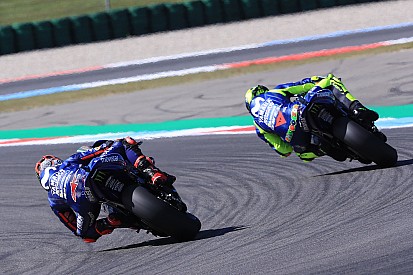 Vinales sucht Gründe für die Krise: Hört Yamaha zu sehr auf Valentino Rossi?