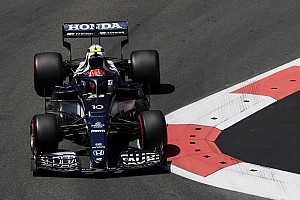 pierre-gasly-alphatauri-at02-1.jpg
