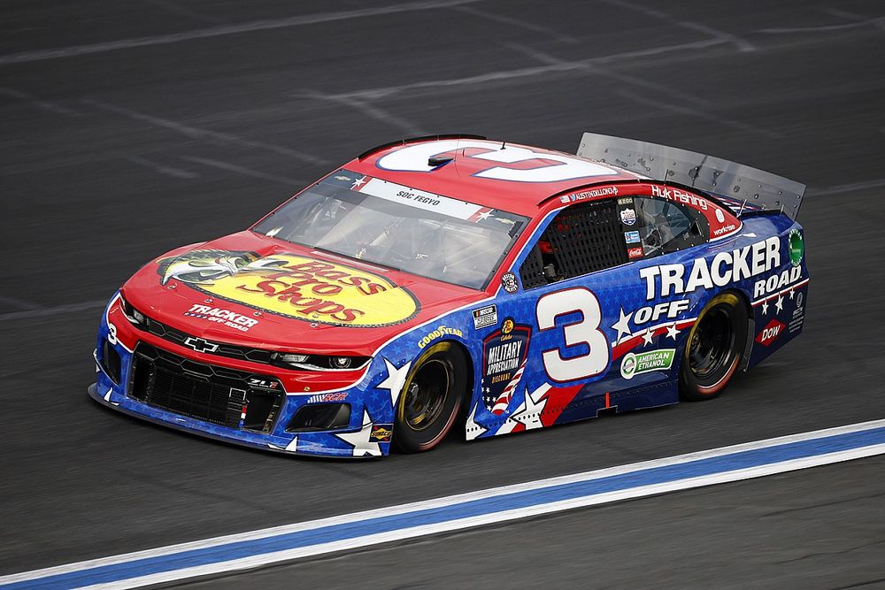 Austin Dillon, Richard Childress Racing, Chevrolet Camaro Bass Pro Shops / TRACKER Off Road