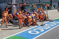 Długi pit stop pozbawił podium