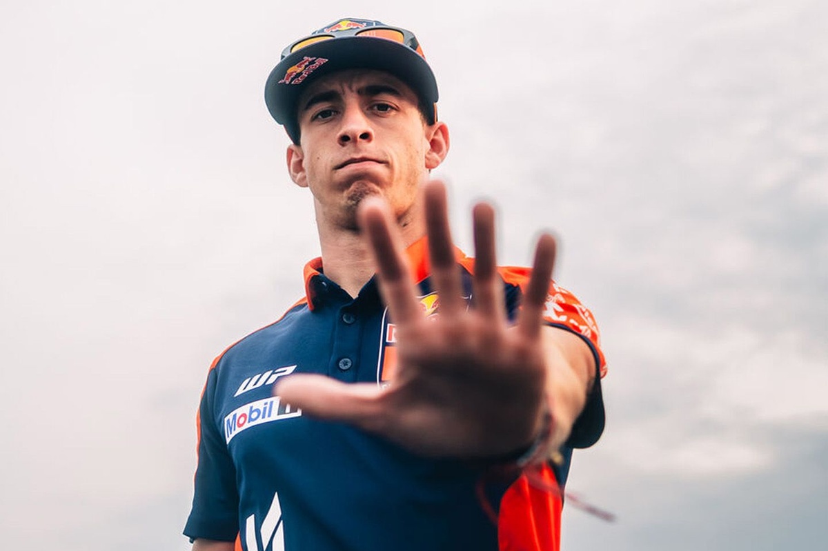 Espargaró : Acosta doit accepter d'être 