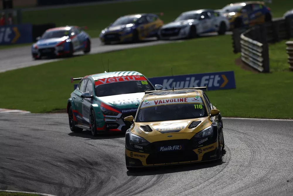 Ashley Sutton, NAPA Racing UK Ford Focus ST