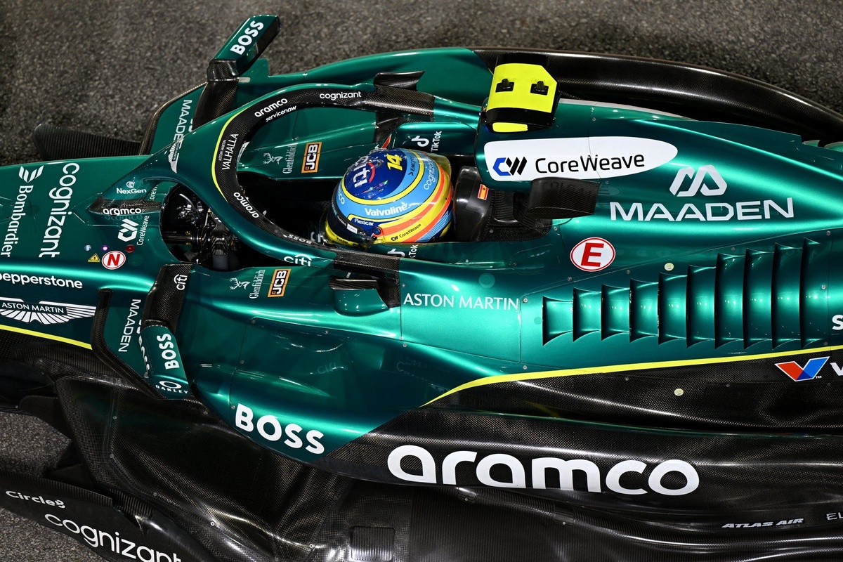 F1 | Aston: a Singapore è Alonso show con una AMR25 che vive di compromessi estremi