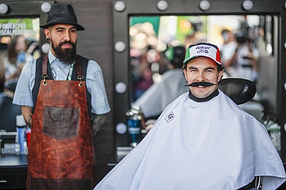 GALERÍA: Peréz en la barbería
