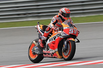 MotoGP in Sepang: Marc Marquez auf Pole, neue Startzeit am Sonntag