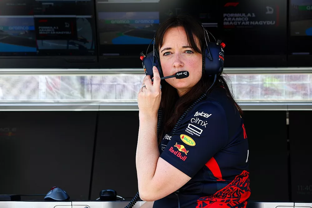 Hannah Schmitz, ing&eacute;nieur en chef de la strat&eacute;gie, Red Bull Racing