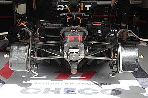 GALERÍA TÉCNICA: Últimas novedades de los F1 en el pitlane del GP de Bahréin