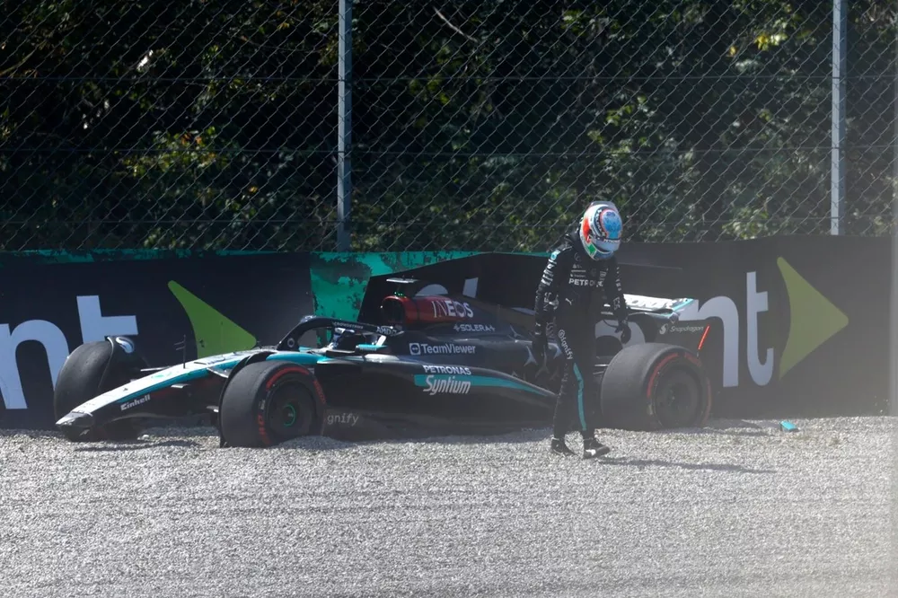 Andrea Kimi Antonelli, Mercedes F1 W15, walks away from his damaged car after a crash in FP1