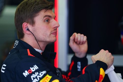 El vínculo Verstappen-Aston Martin-Mercedes: Todos en el paddock hablan de ello