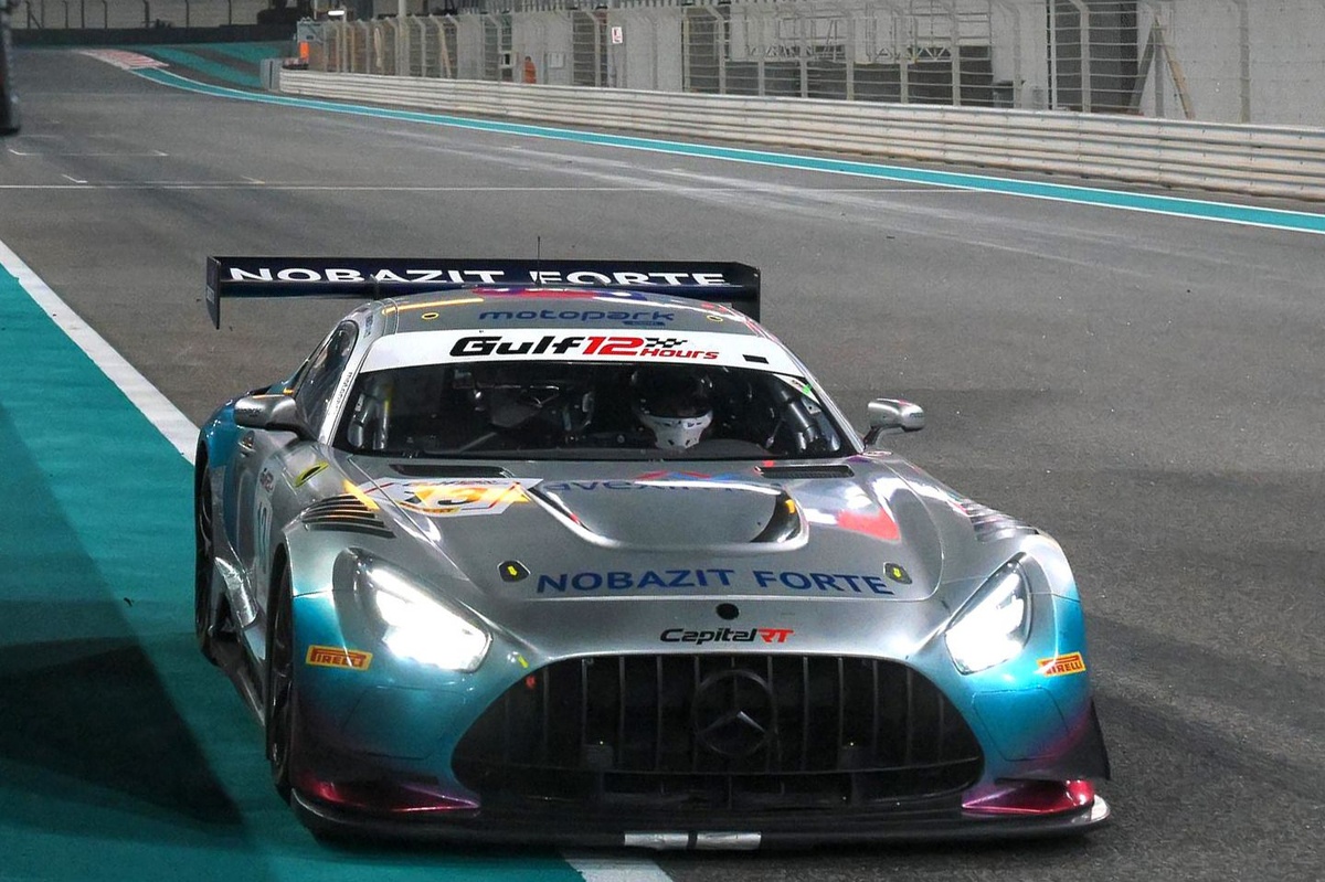 La Mercedes-Motopark trionfa alla Gulf 12h, Vowles vince in AM