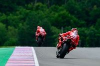 Qué pilotos pasan a la Q2 de MotoGP en Brno y quiénes van a Q1