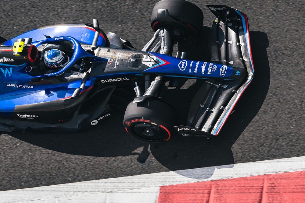 Logan Sargeant, Williams FW44