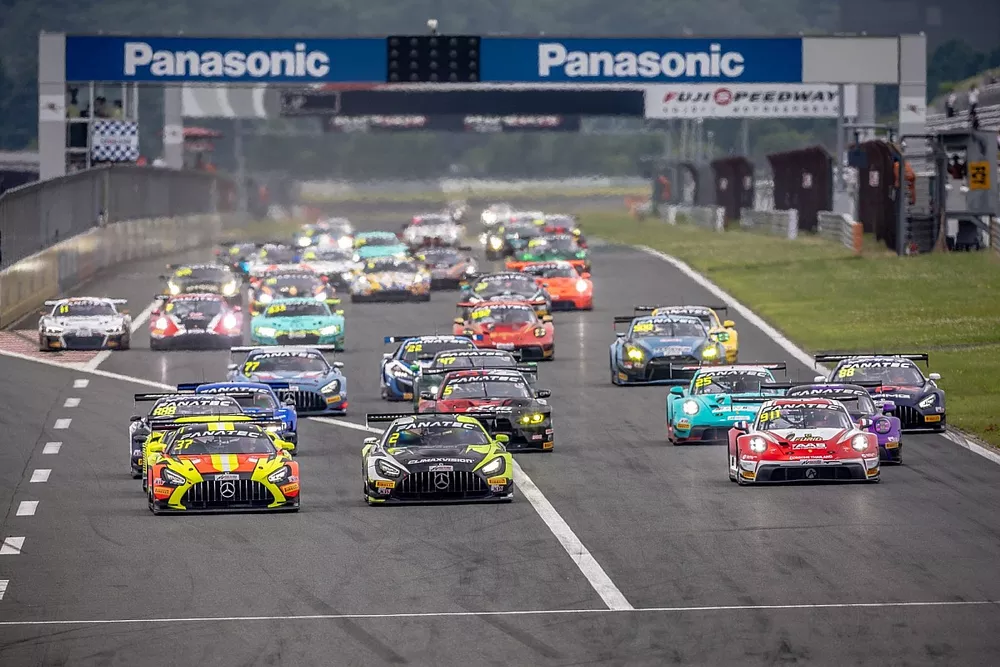 GT World Challenge Asia, Fuji start
