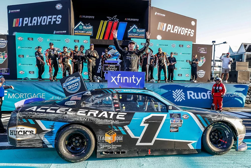 Race winner Sam Mayer, JR Motorsports, Accelerate Pros Talent Chevrolet Camaro
