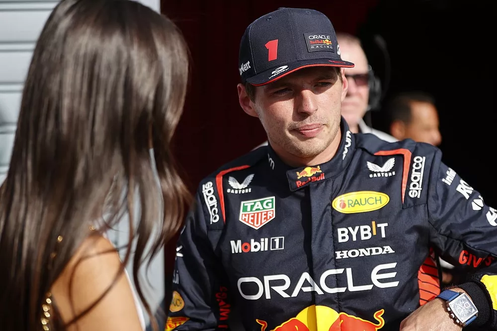 Max Verstappen, Red Bull Racing, no Parc Ferme ap&oacute;s a classifica&ccedil;&atilde;o