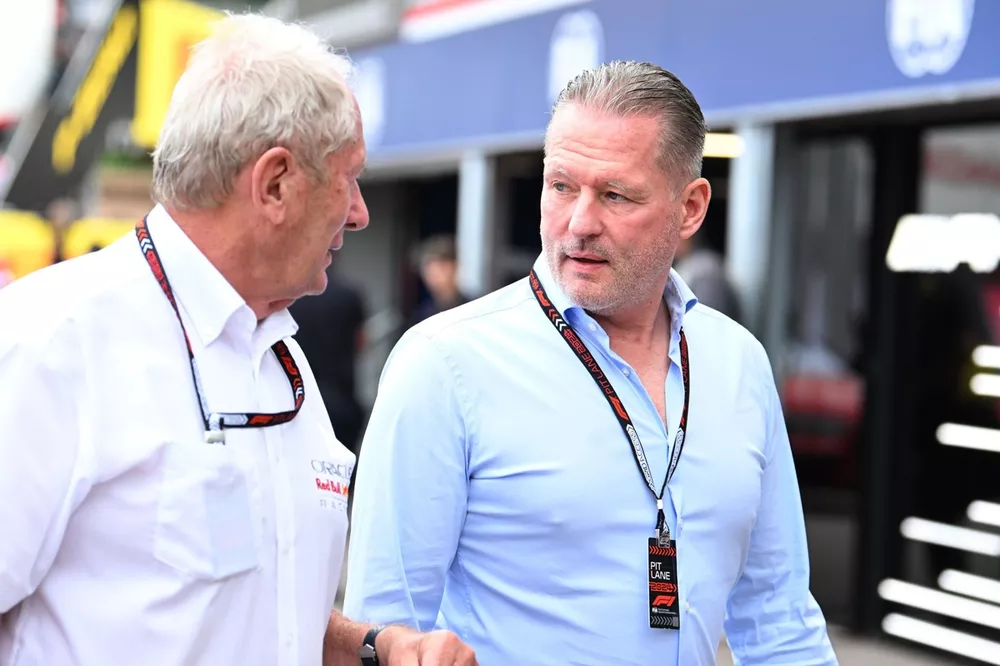 Helmut Marko, Consultant, Red Bull Racing, Jos Verstappen